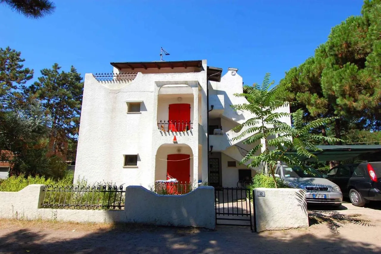 Apartment In Rosolina Mare 24888